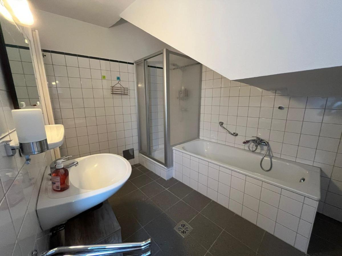 Hagmann'S Altstadt Appartement 2 Krems an der Donau Bagian luar foto